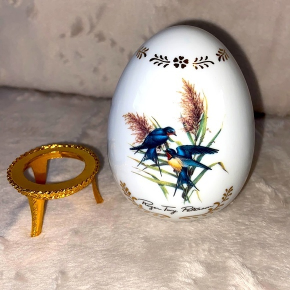 Roger Tory Peterson Barn Swallow Songbirds Porcelain Egg